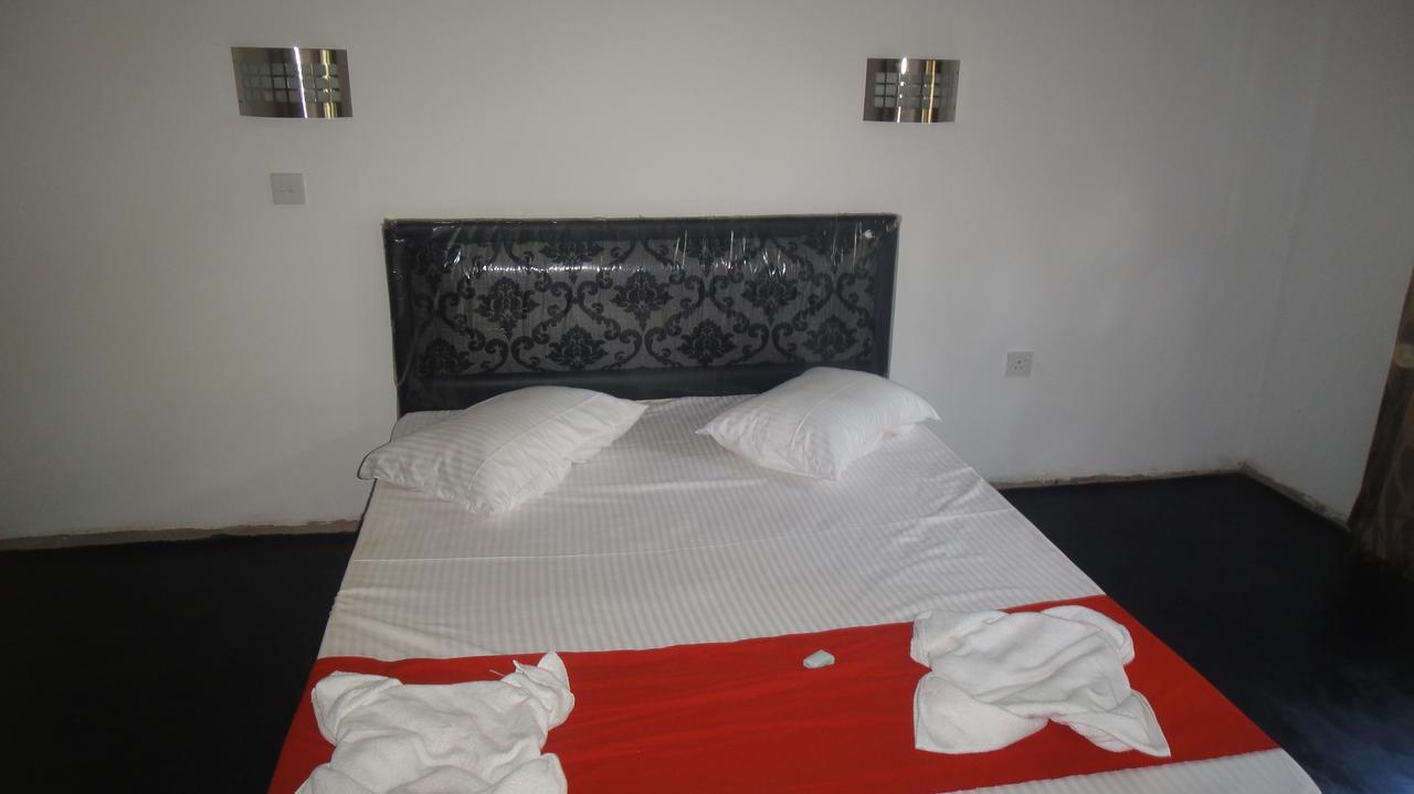 The Kingston Hotel Kiribathgoda Ngoại thất bức ảnh