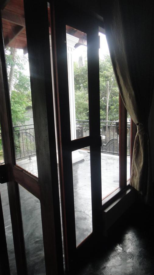 The Kingston Hotel Kiribathgoda Ngoại thất bức ảnh