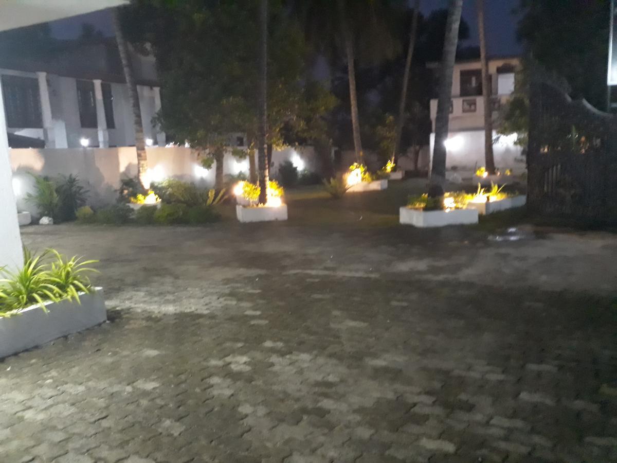 The Kingston Hotel Kiribathgoda Ngoại thất bức ảnh