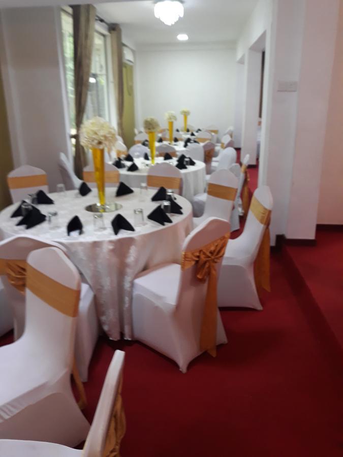 The Kingston Hotel Kiribathgoda Ngoại thất bức ảnh